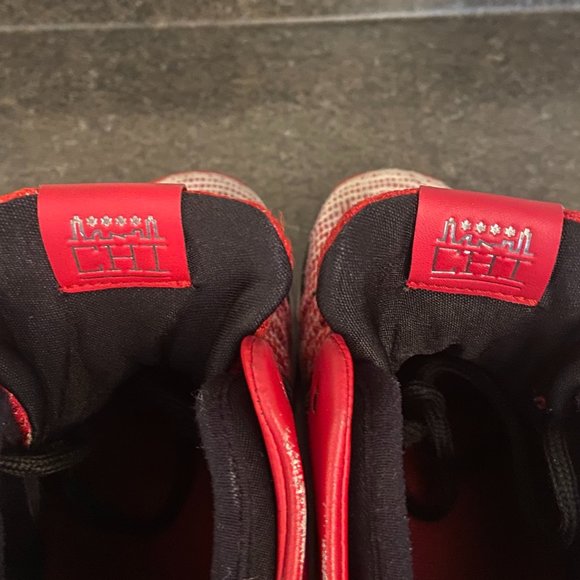 Air Jordan 31 'Chicago' - Size 7.5 - Picture 8 of 10